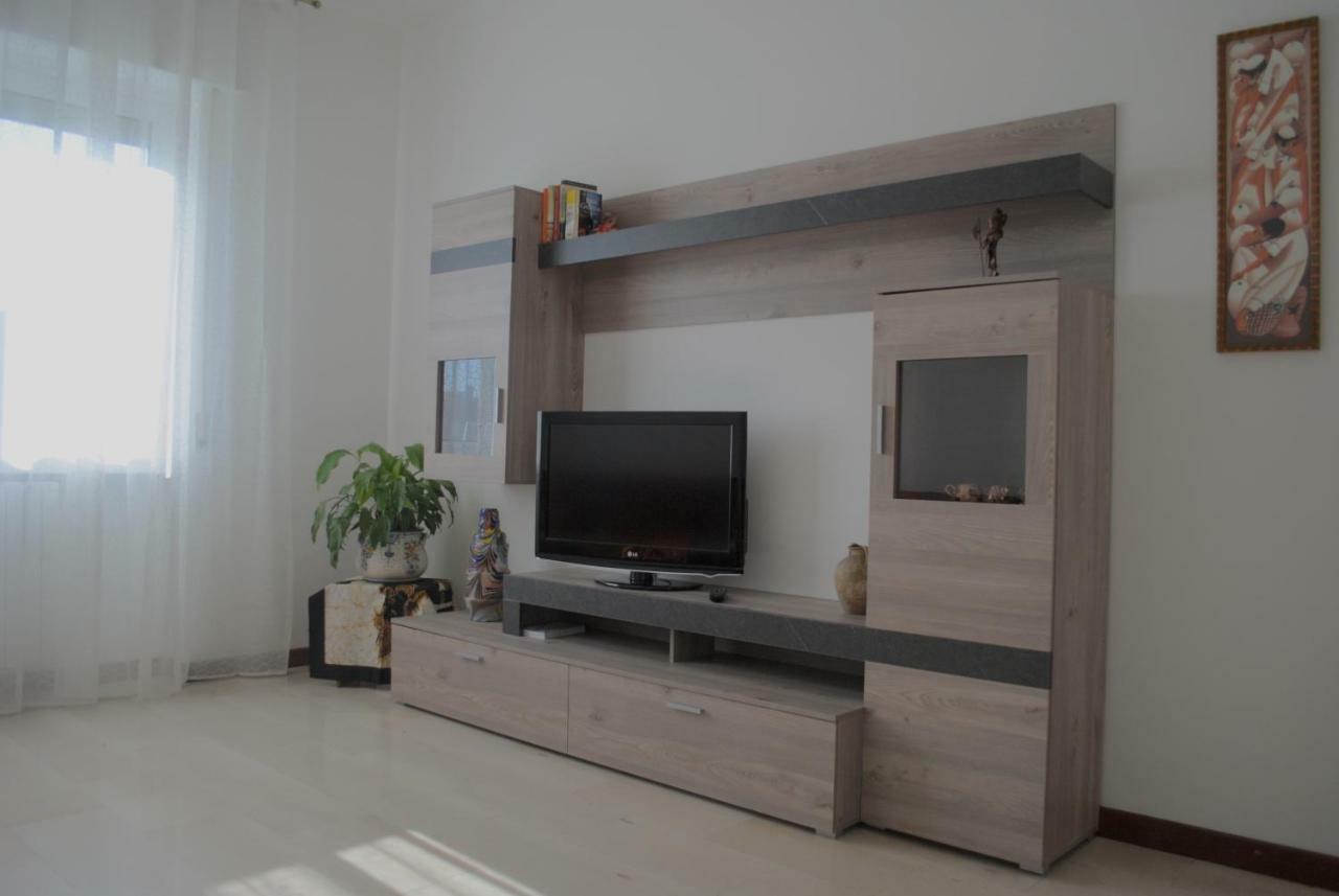 Bnbook-Costantino Rho Exteriör bild